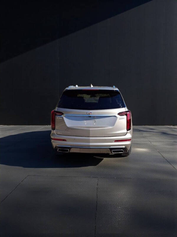 2023 Cadillac XT6 Luxury