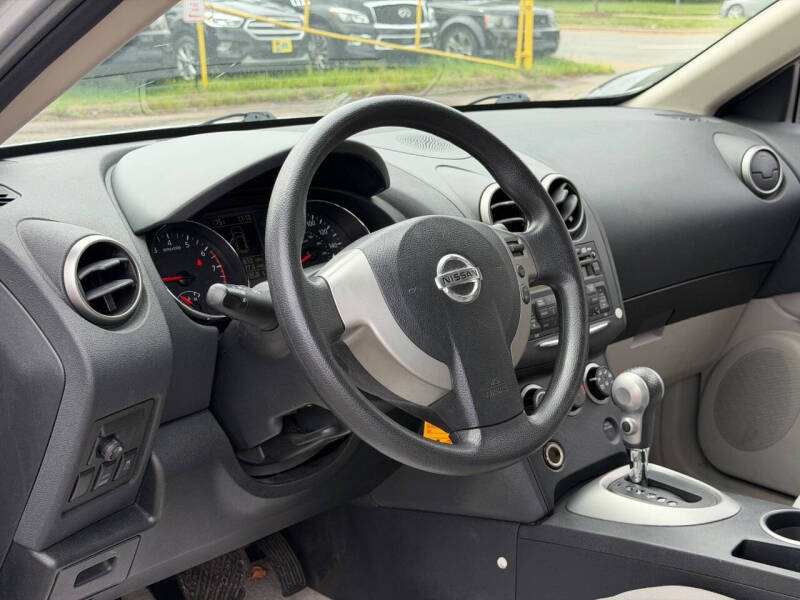 2011 Nissan Rogue S