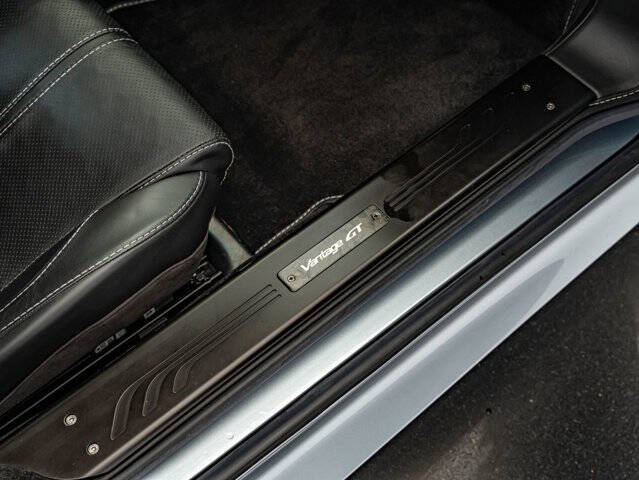 2015 Aston Martin V8 Vantage GT