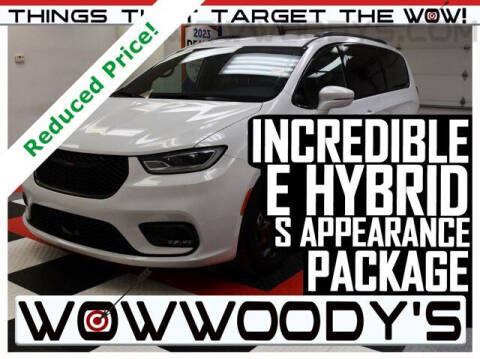 2021 Chrysler Pacifica Hybrid for sale at WOODY'S AUTOMOTIVE GROUP in Chillicothe MO