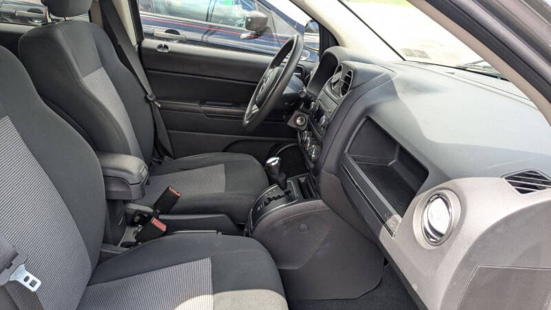 2012 Jeep Compass Sport