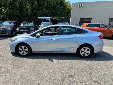2018 Chevrolet Cruze LS Auto