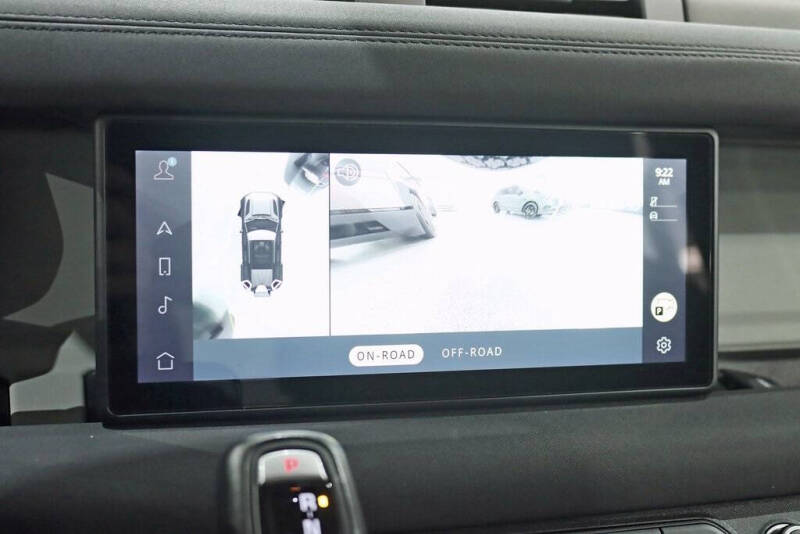 2020 Land Rover Defender 110 SE