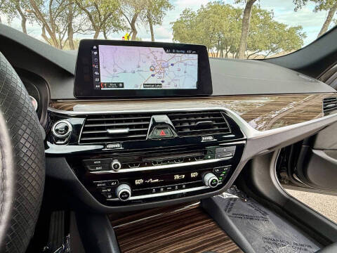 2018 BMW 5 Series 530i