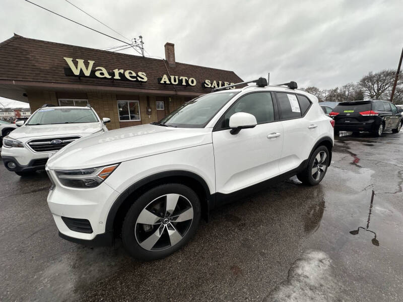 2019 Volvo XC40 T5 Momentum