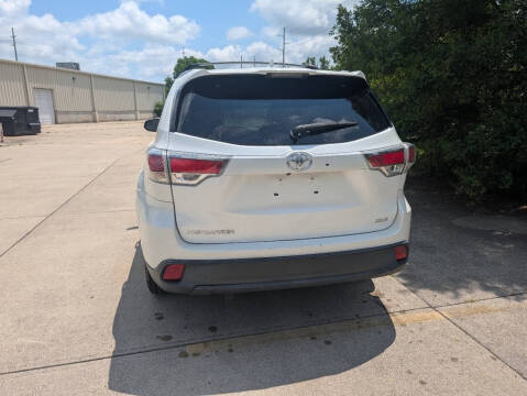 2016 Toyota Highlander XLE