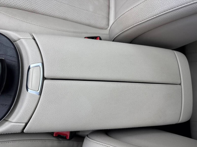 2019 Mercedes-Benz E-Class E 300