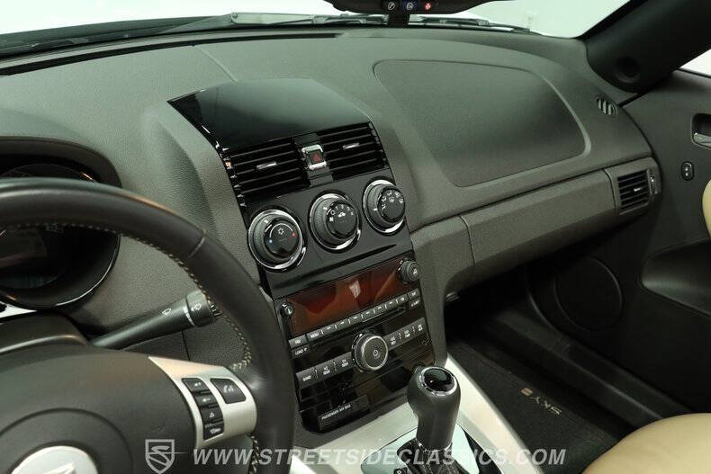 2009 Saturn SKY Red Line