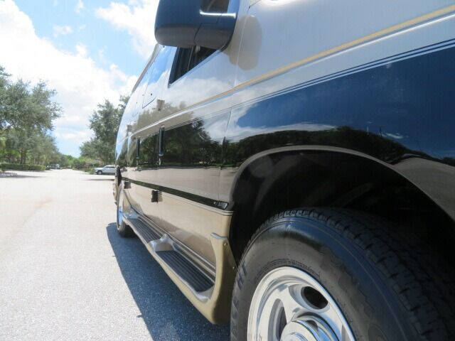 2010 Ford E-Series E-150