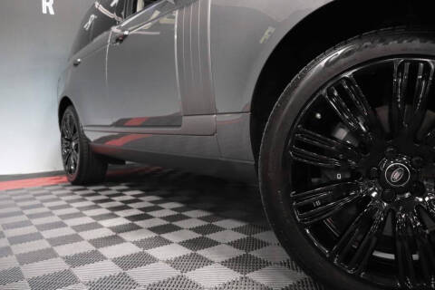 2020 Land Rover Range Rover P525 HSE