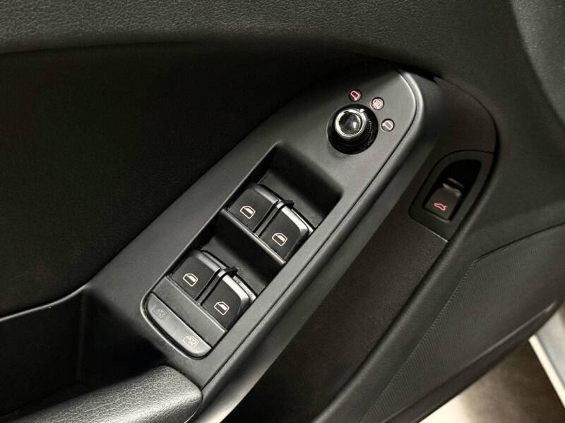 2010 Audi A4 2.0T Premium