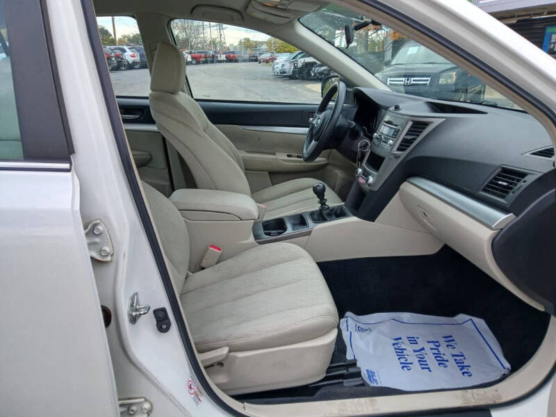 2010 Subaru Legacy 2.5i