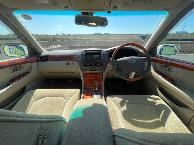 2000 Toyota Celsior