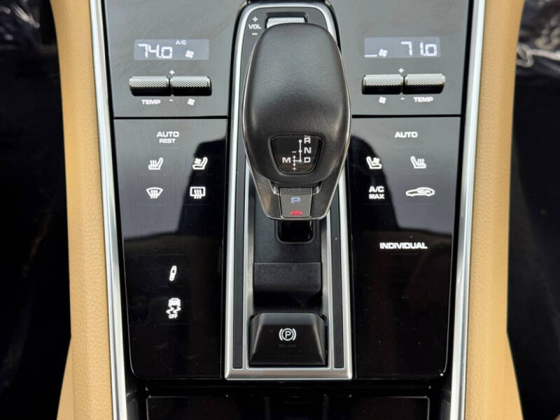 2021 Porsche Panamera 4S E-Hybrid