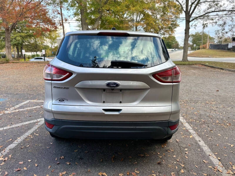 2016 Ford Escape S