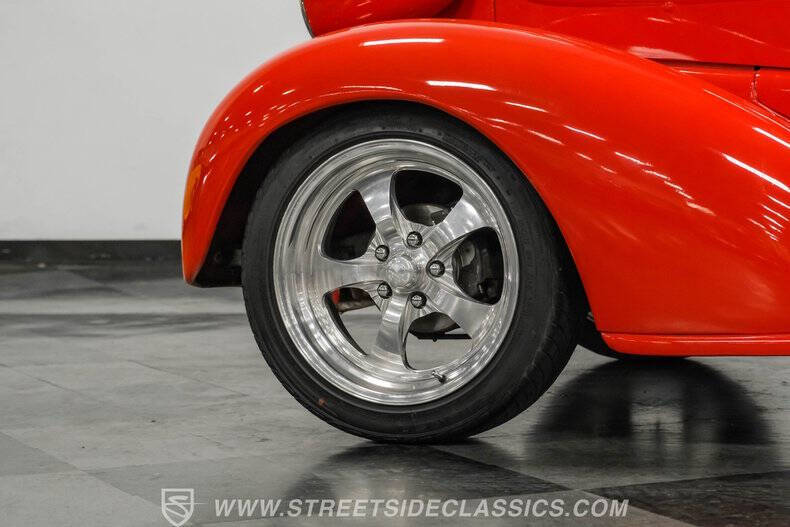 1937 Chevrolet Master Deluxe