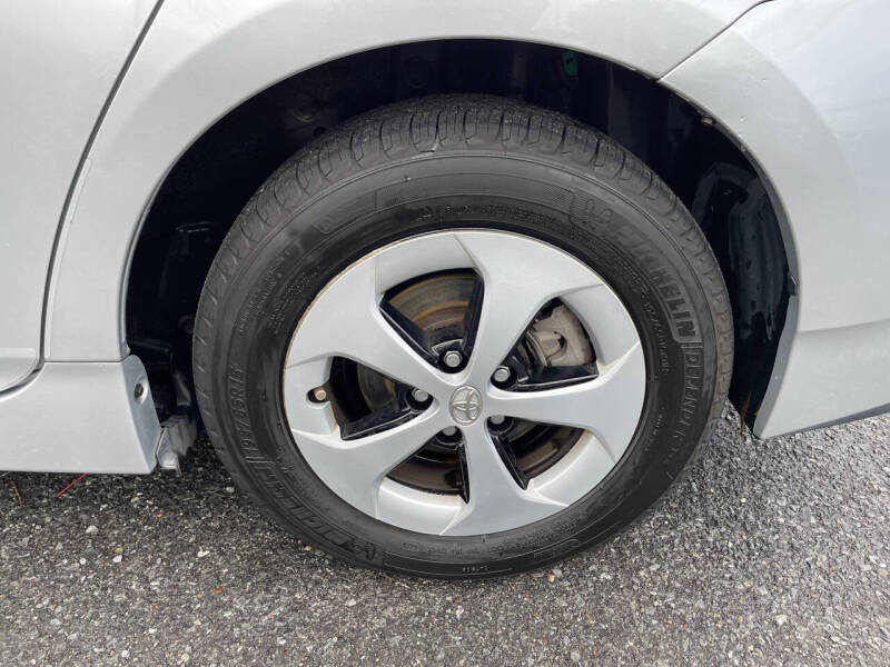 2012 Toyota Prius Three