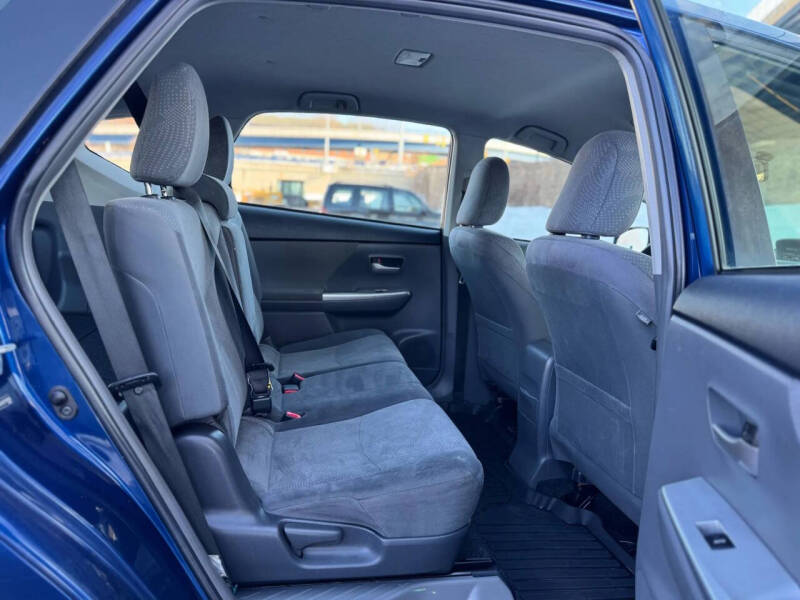 2012 Toyota Prius v