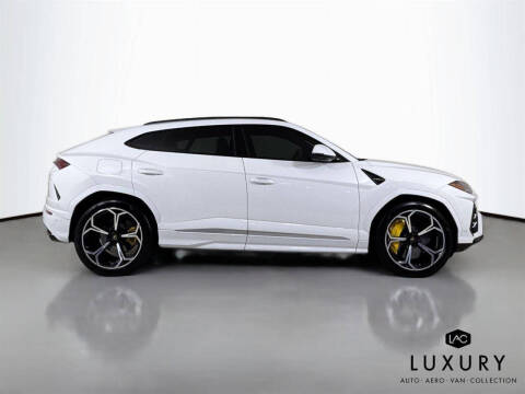 2020 Lamborghini Urus