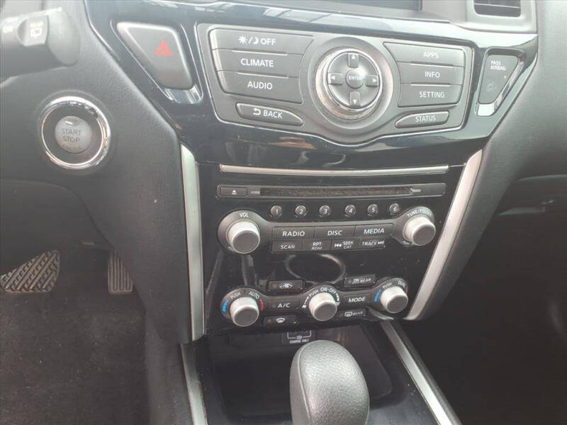 2018 Nissan Pathfinder S