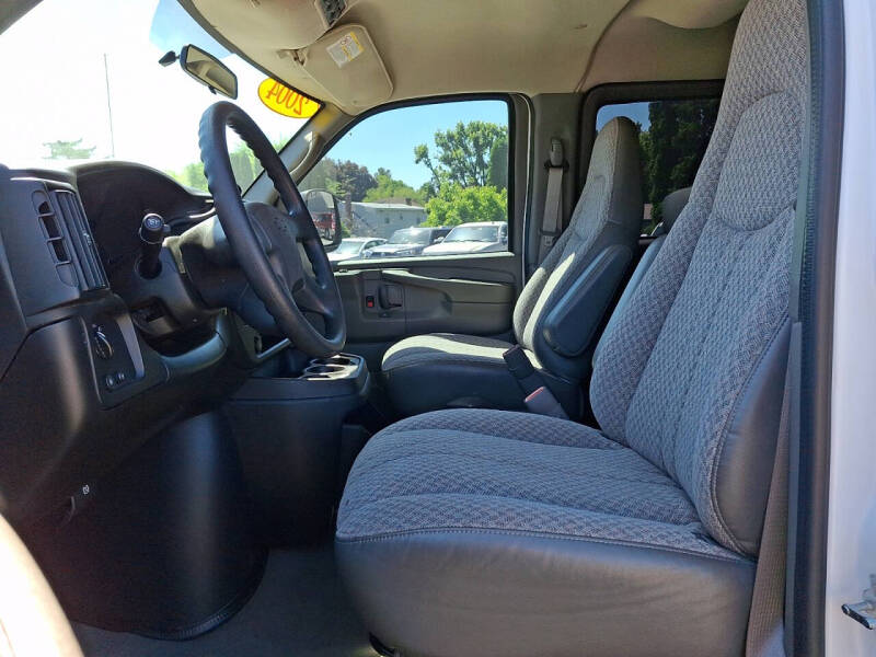 2004 Chevrolet Express