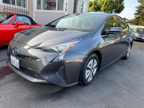 2017 Toyota Prius for sale at Ronnie Motors LLC in San Jose CA