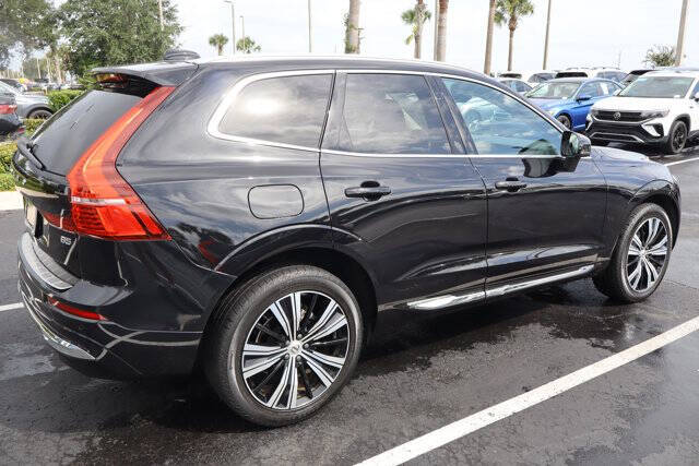 2022 Volvo XC60 B5 Inscription