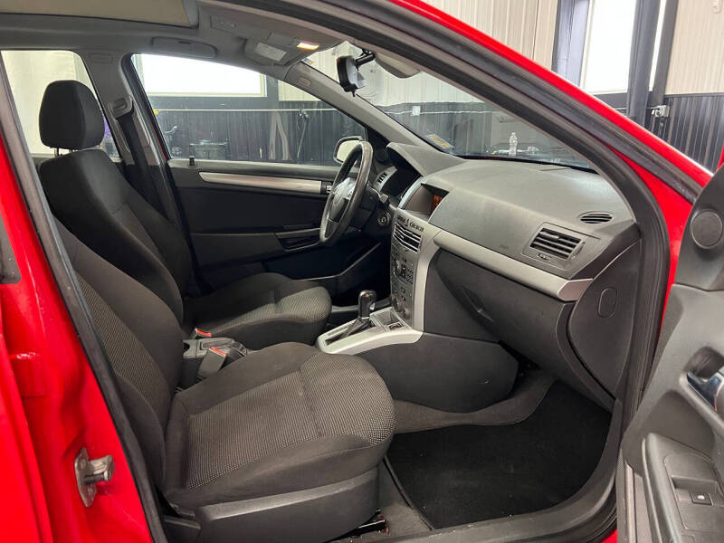 2008 Saturn Astra XR