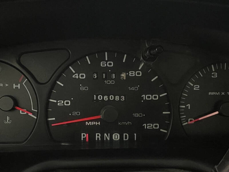 2002 Ford Taurus SES