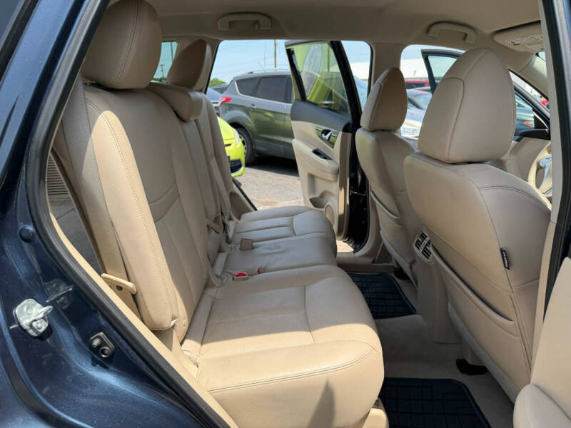 2015 Nissan Rogue SL