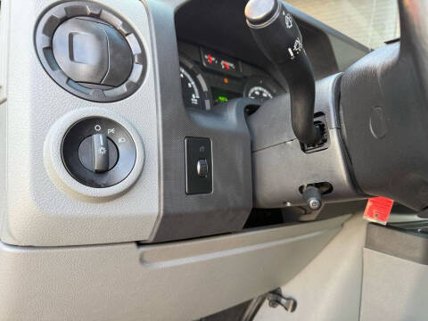 2014 Ford E-Series E-150