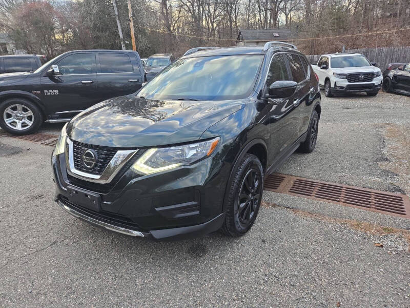 2020 Nissan Rogue SV's photo