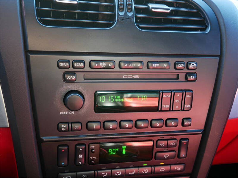 2002 Ford Thunderbird Deluxe