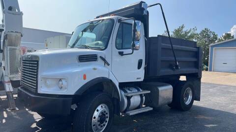 2009 Freightliner M2 106 for sale at Classics Truck and Equipment Sales in Cadiz KY