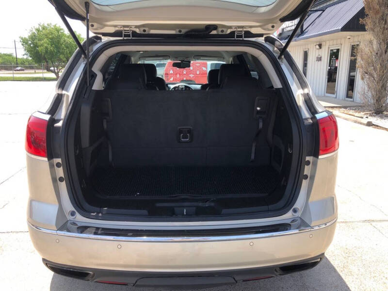 2016 Buick Enclave Leather