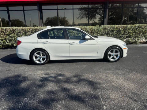 2012 BMW 3 Series 328i