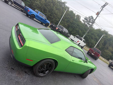 2015 Dodge Challenger SXT
