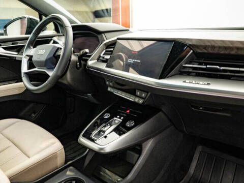 2023 Audi Q4 e-tron quattro Premium Plus 50