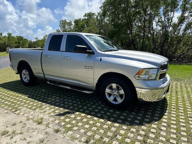 2018 RAM Ram 1500 Pickup SLT photo 3