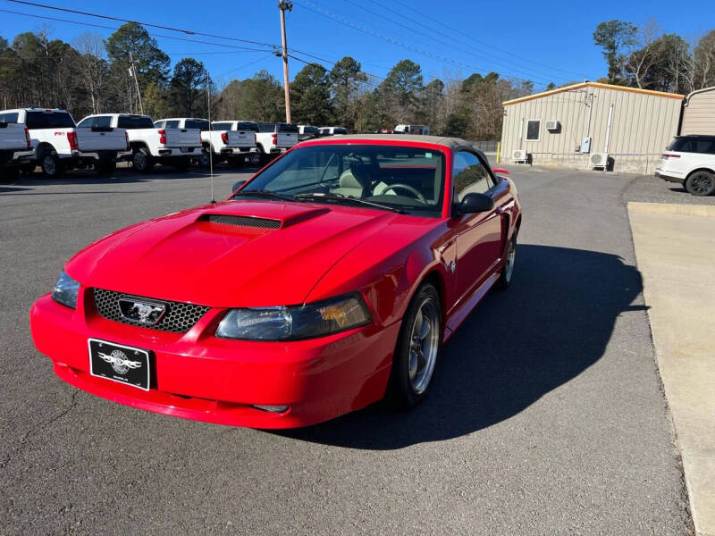 2004 Ford Mustang GT Deluxe