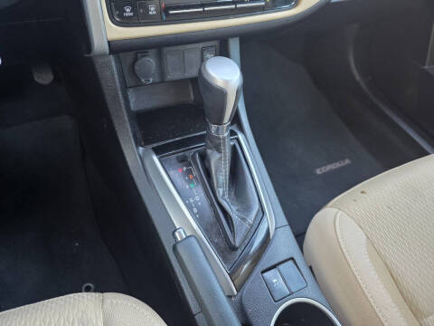 2019 Toyota Corolla LE