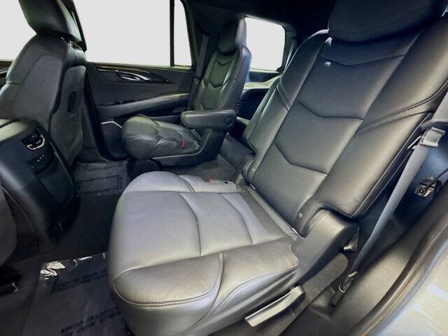 2020 Cadillac Escalade Platinum