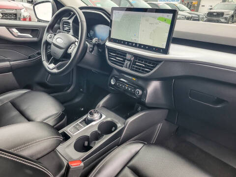 2024 Ford Escape Platinum