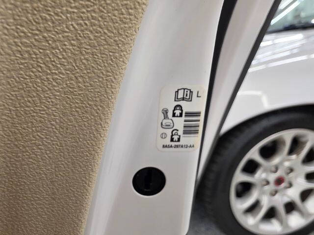 2011 Lincoln MKS