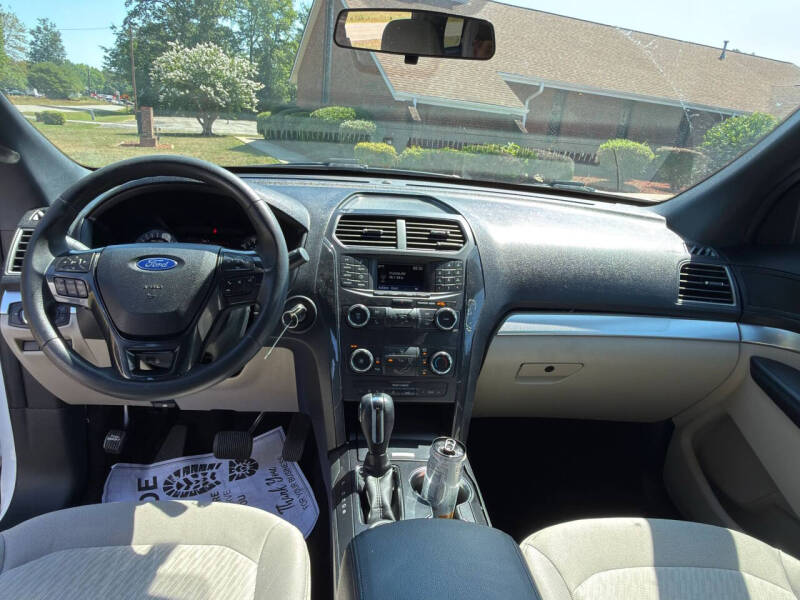 2018 Ford Explorer
