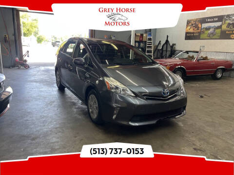 2014 Toyota Prius v Five