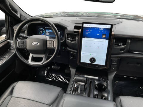 2022 Ford F-150 Lightning Lariat