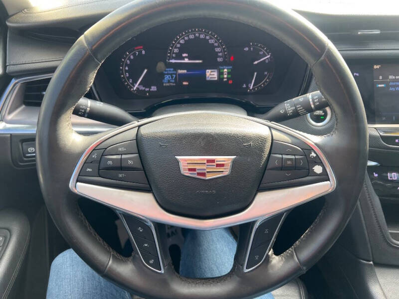 2017 Cadillac XT5 Luxury