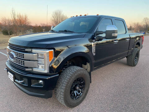2018 Ford F-250 Super Duty for sale at TRUCK COUNTRY MOTORS, LLC in Sioux Falls SD