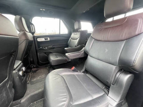 2022 Ford Explorer Platinum